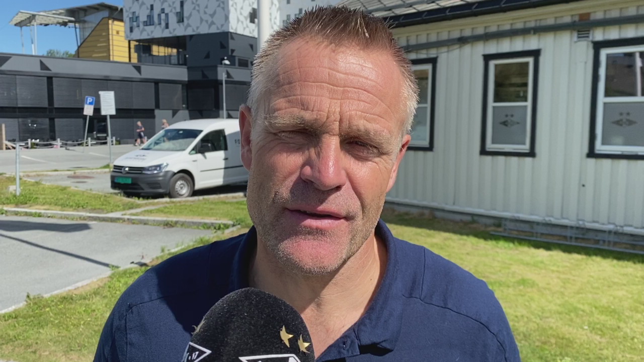 - Har flere varianter av 4-3-3